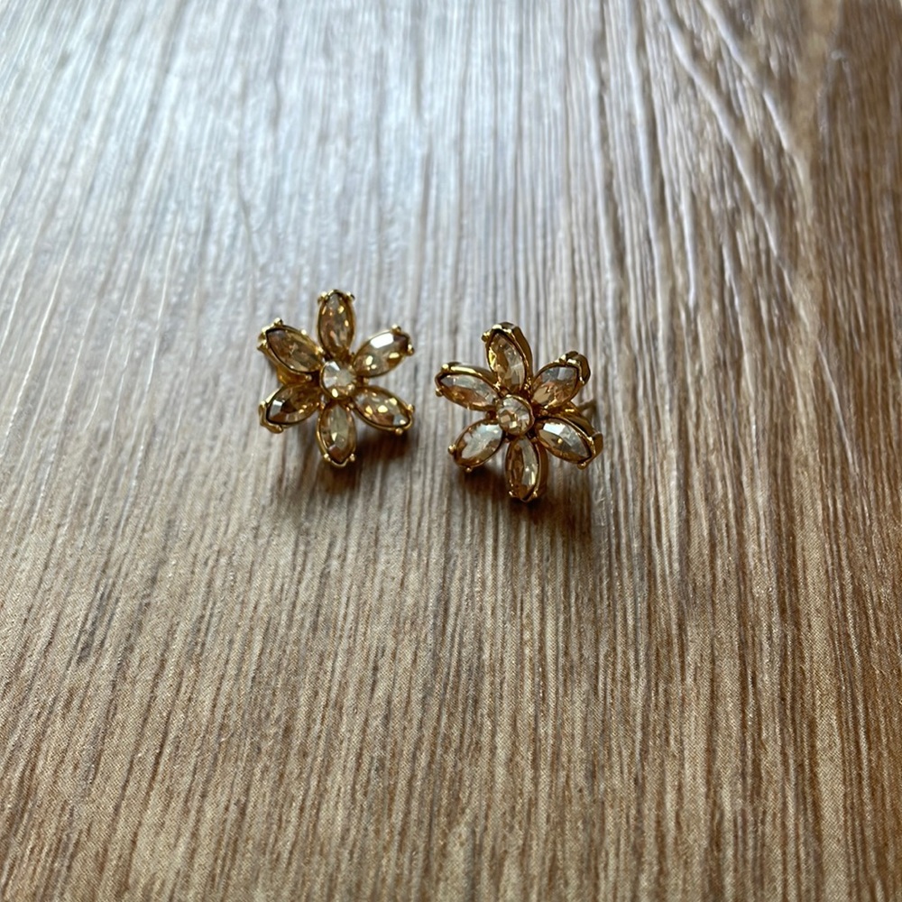 Gold coach flower earrings
